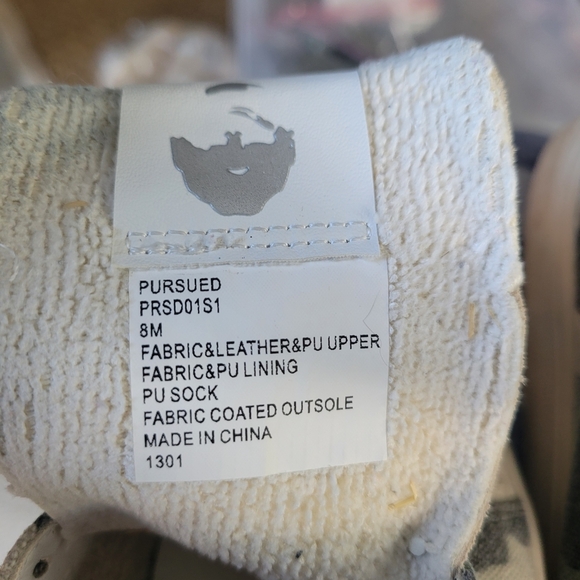 Steve Madden Camouflage Sneakers With Snakeskin Heel And Star Design Size 8 - Picture 3 of 6